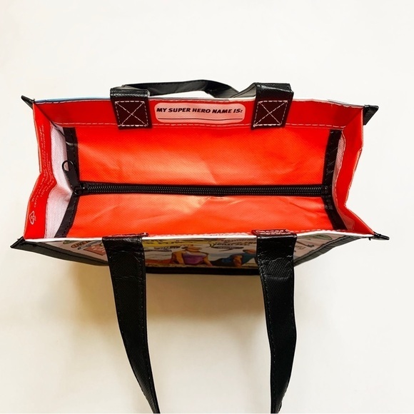 RARE💎✨ Lululemon Super Hero Super Power Reusable Tote Bag w/Zipper, size Small - Picture 4 of 6